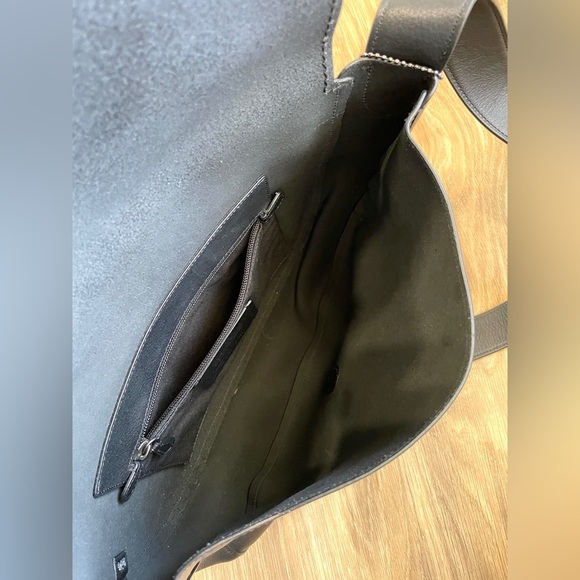 Coach F86778 Hudson Black Messenger Bag Like New - Picture 4 of 9